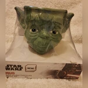 Star Wars Yoda Mug with Cocoa Mix